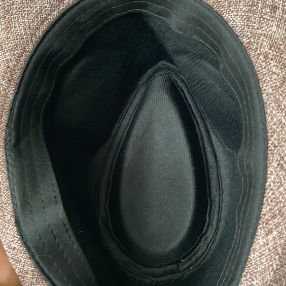 Hat - Picture 5 of 5